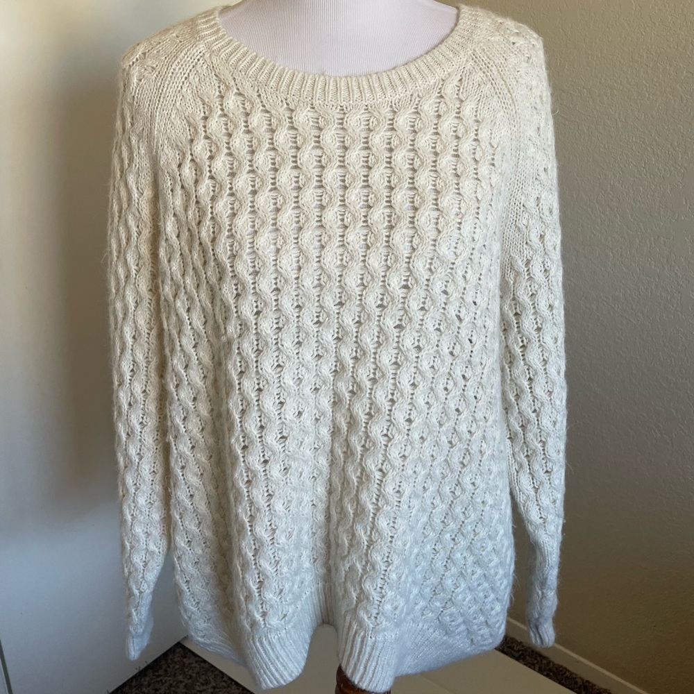 H&M Cable Knit Sweater - Large